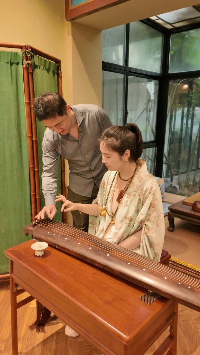 Shanghai Zen Tea House Cultural Immersion: Premium Tea Tasting, Guqin Melody & Calligraphy Art