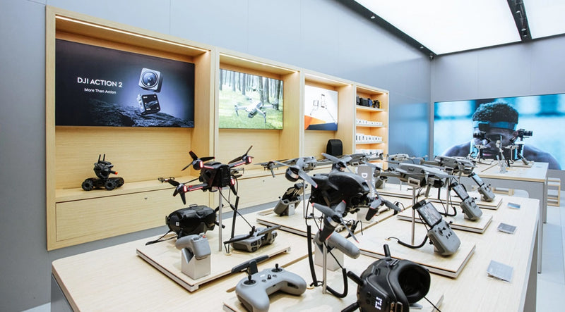 Hangzhou Tech: AI Robots, Auto-Pilot