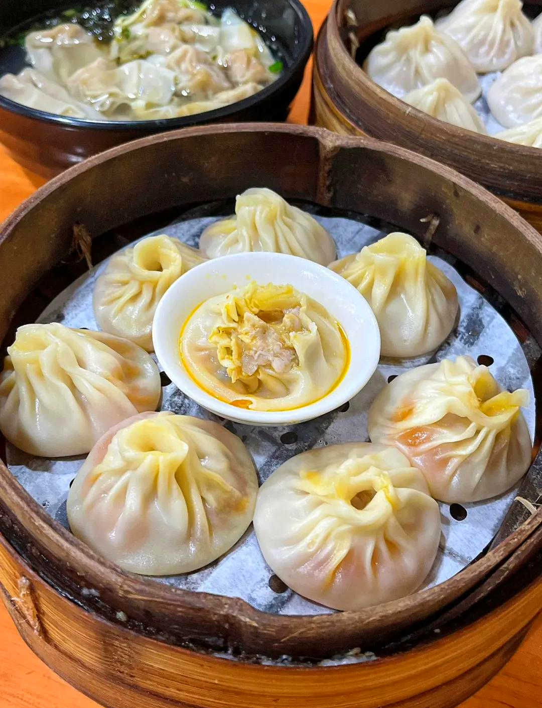 Nanjing Road to The Bund: The Ultimate Culinary & Heritage Food Tour