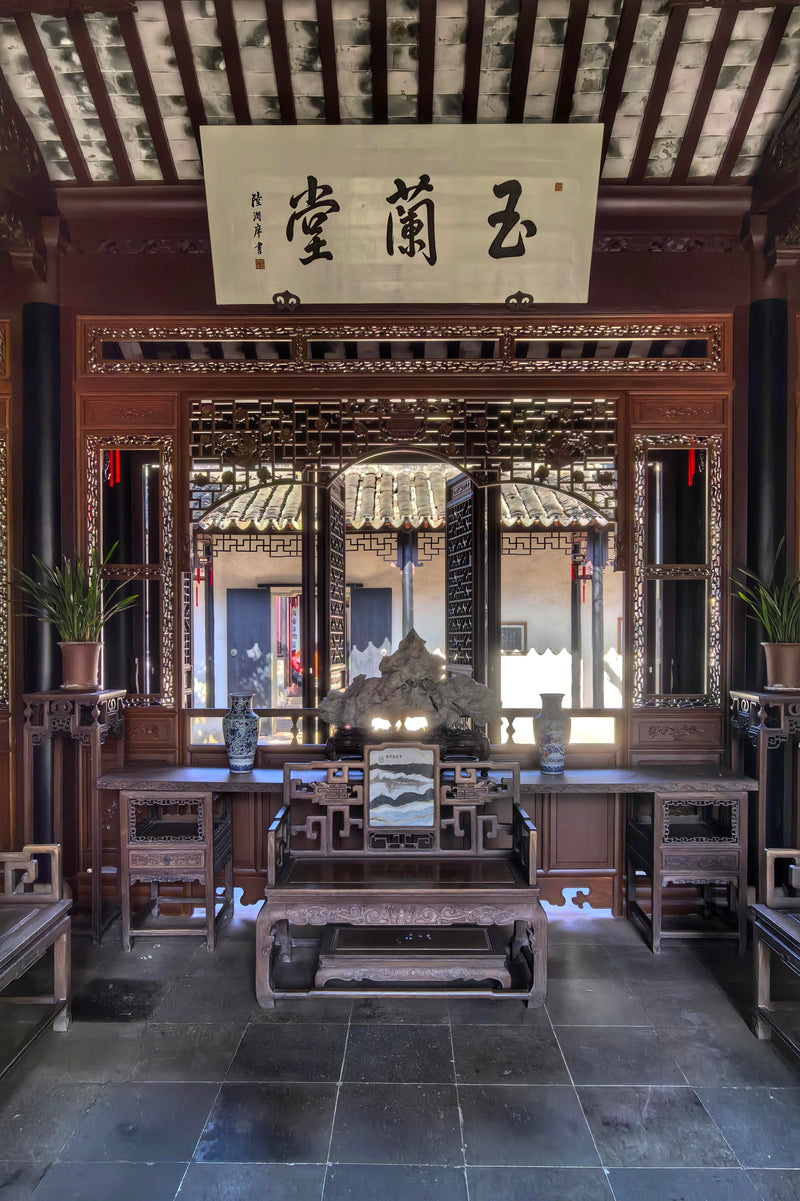 Water Town Serenity: Tongli Day Tour with UNESCO Gardens, Boat Ride & Pingtan Teahouse